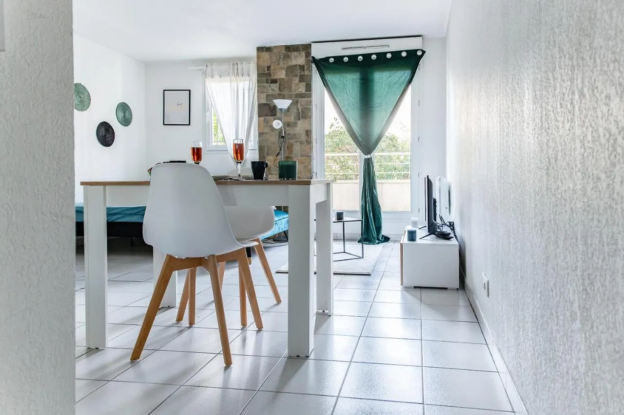 Apartmán Jolie T2 De 30M2 Avec Terrasse Metro Timone A 5 Min Marseille
