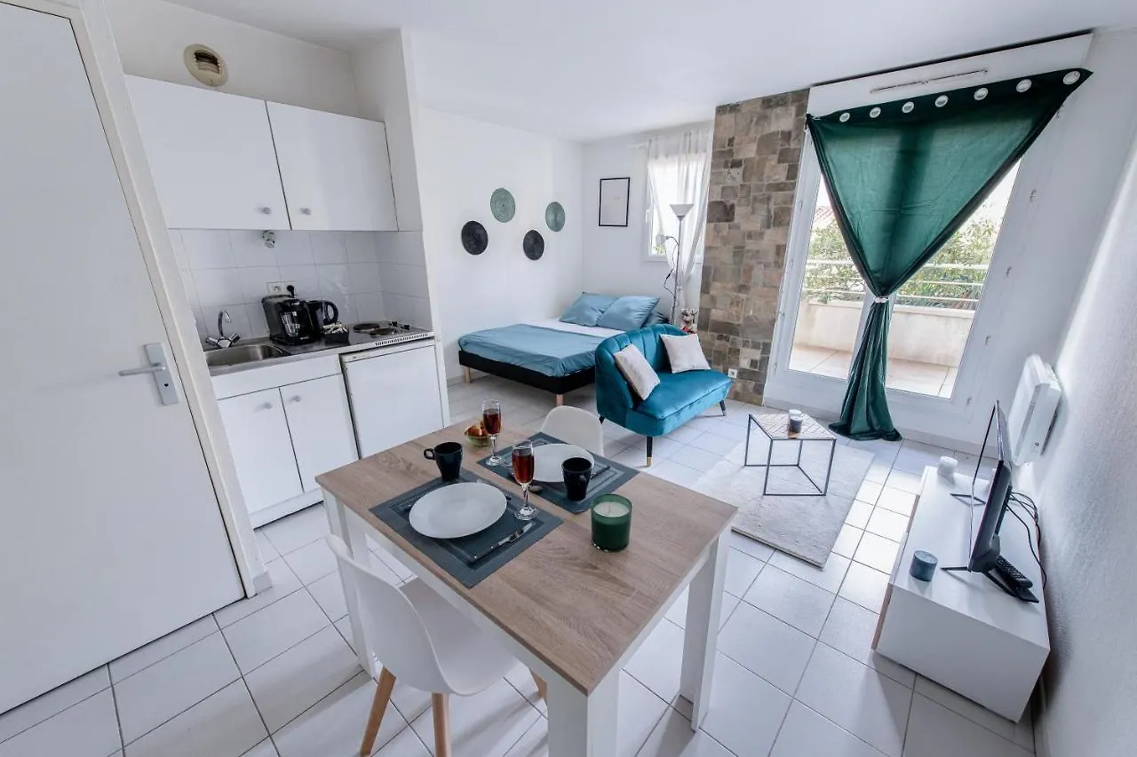 Apartmán Jolie T2 De 30M2 Avec Terrasse Metro Timone A 5 Min Marseille
